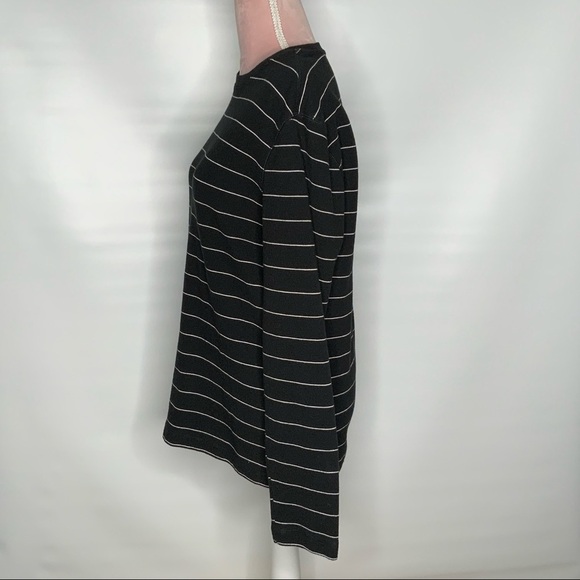 Banana Republic long sleeve cotton blend comfortable top. - Picture 5 of 11